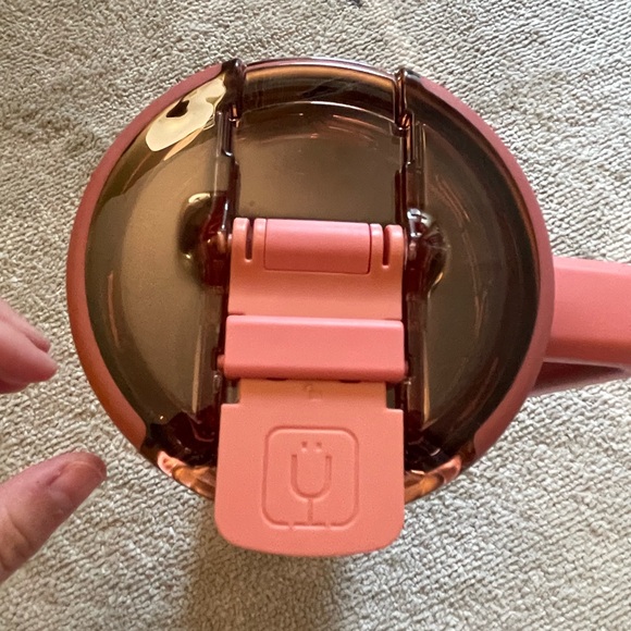 BrüMate Limited Edition 35oz. Tumbler - Picture 3 of 5